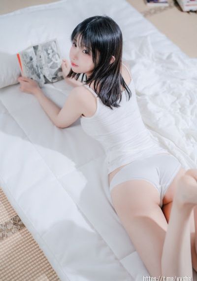 亚洲草片_BD英语HD在线观看